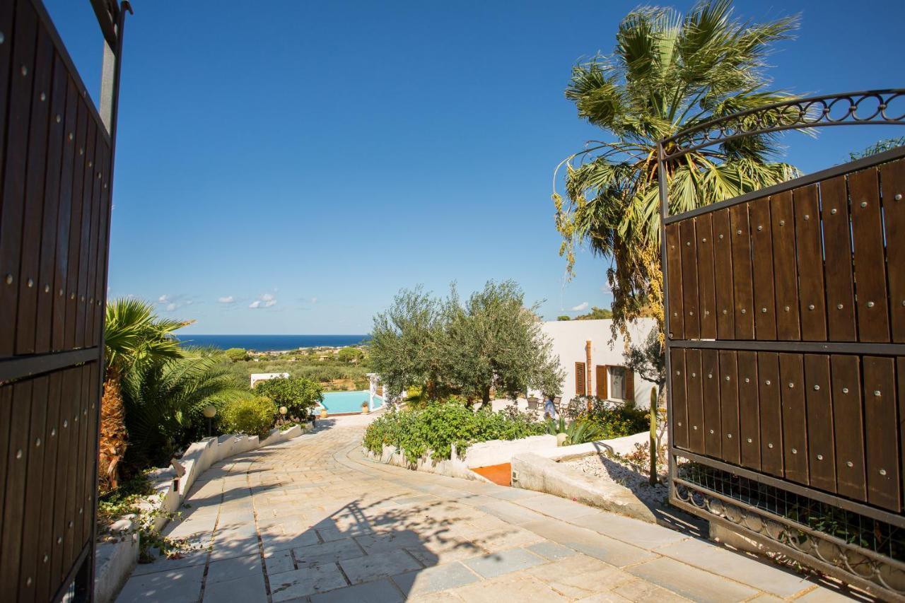 Villa Maria Una Finestra Sul Mare Valderice Buitenkant foto