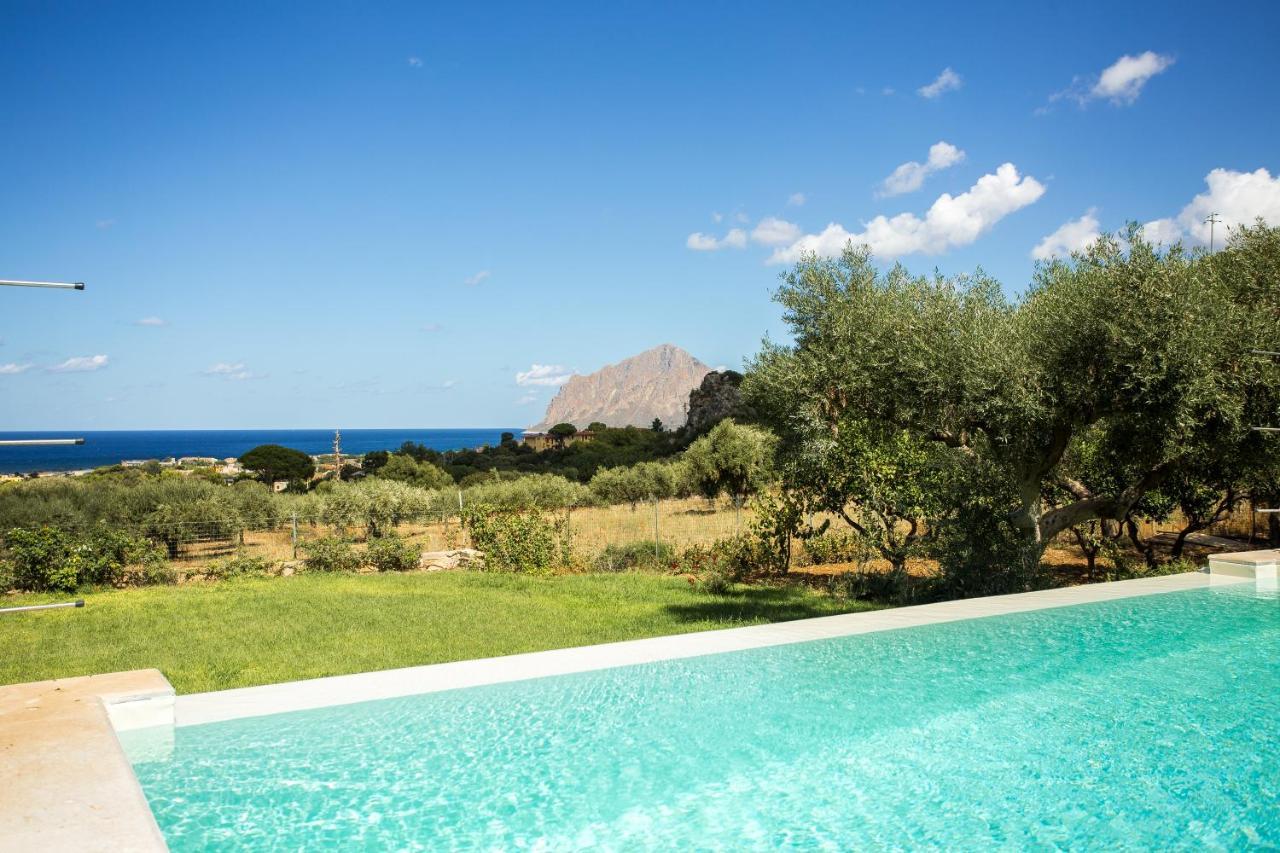 Villa Maria Una Finestra Sul Mare Valderice Buitenkant foto