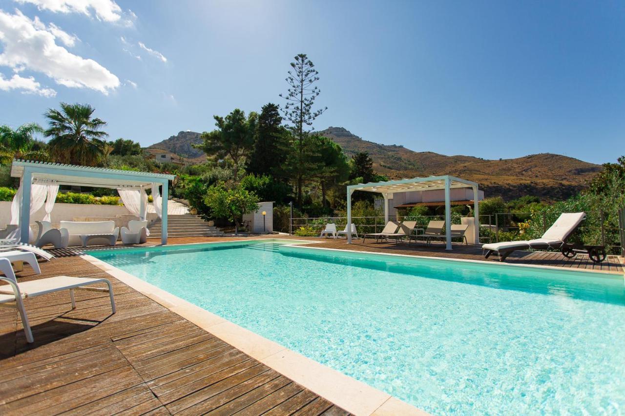 Villa Maria Una Finestra Sul Mare Valderice Buitenkant foto
