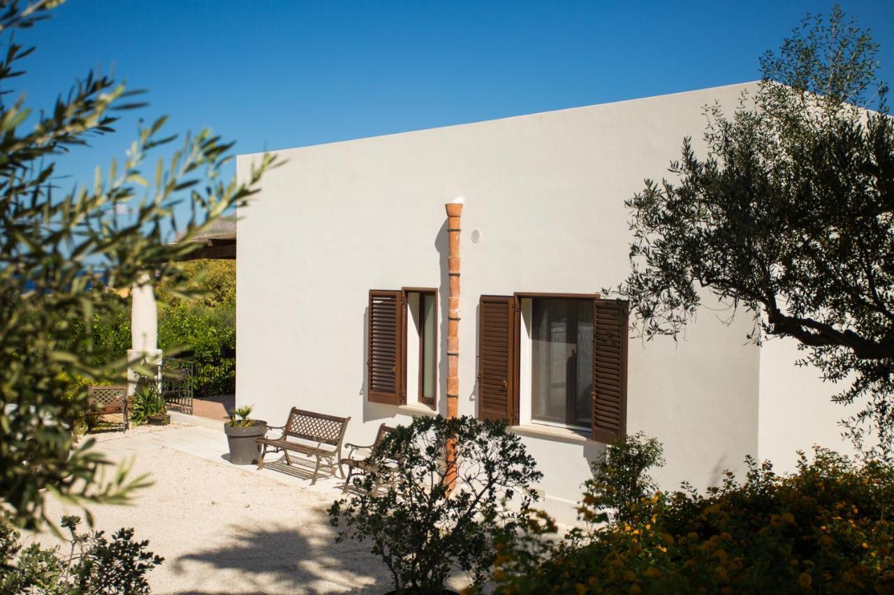 Villa Maria Una Finestra Sul Mare Valderice Buitenkant foto