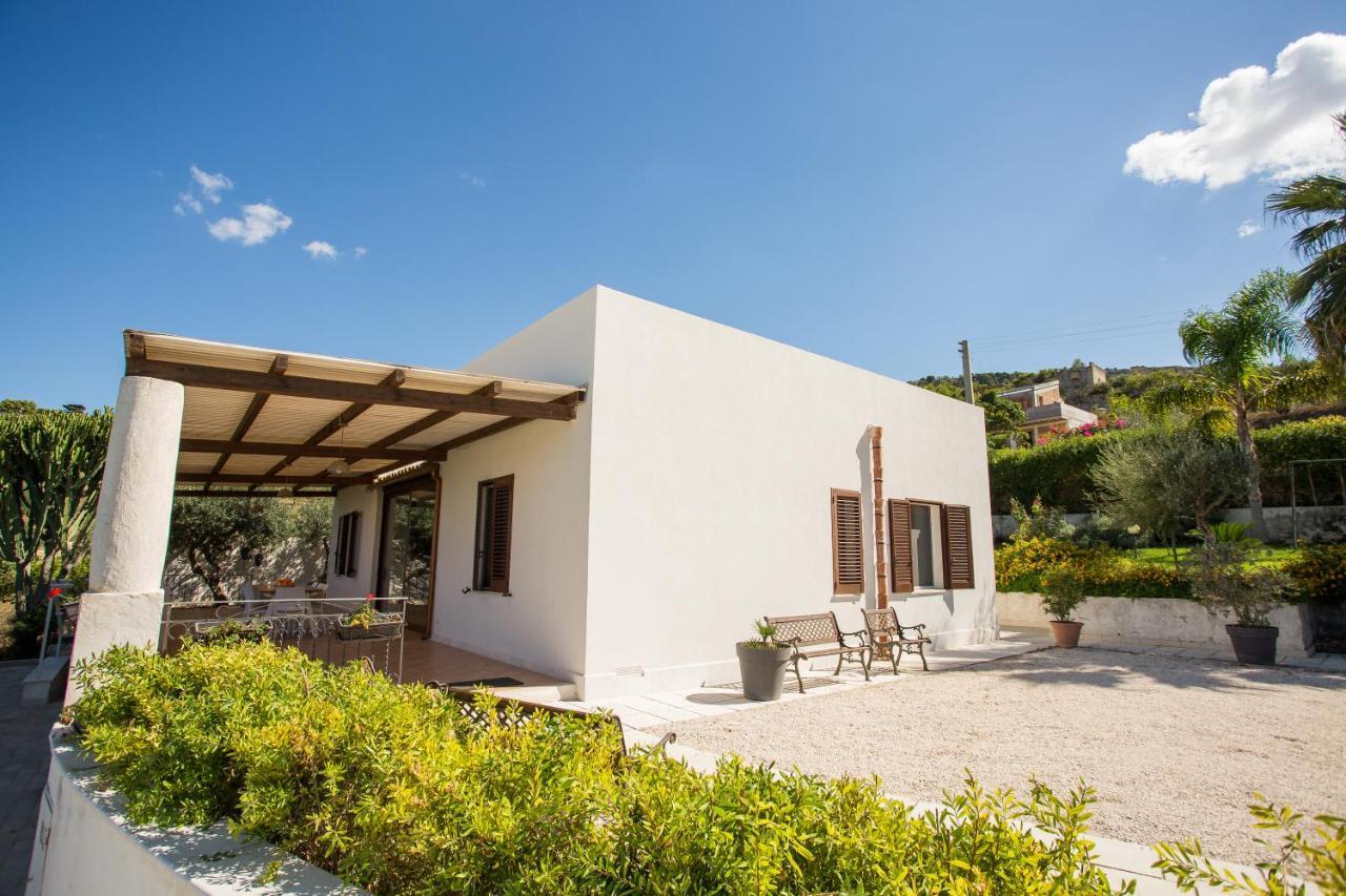 Villa Maria Una Finestra Sul Mare Valderice Buitenkant foto